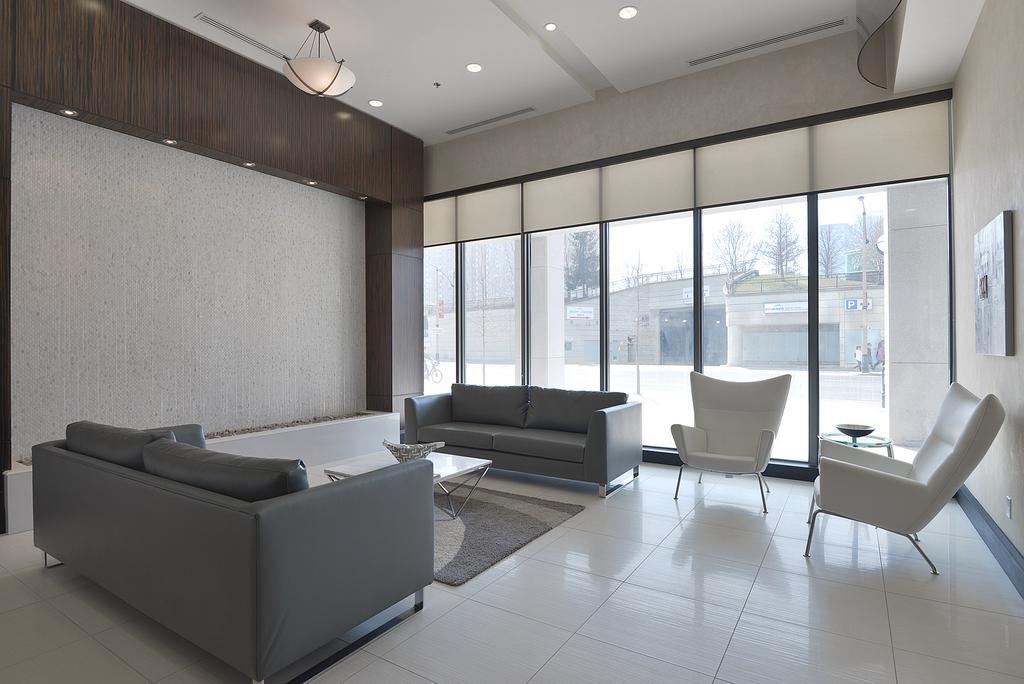 Napa Furnished Suites At Cn Tower & Maple Leaf Square Toronto Zimmer foto